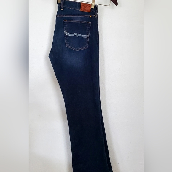 Lucky Brand Women's Dark Washed Boot Cut Mid Rise Jeans Size 12 - Picture 13 of 13